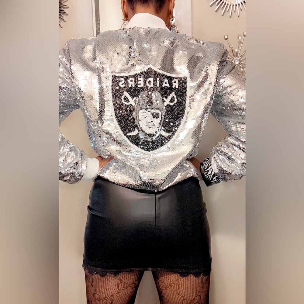 Sale‼️Raiders Sequin Jacket. Eye-catching silver Las Vegas